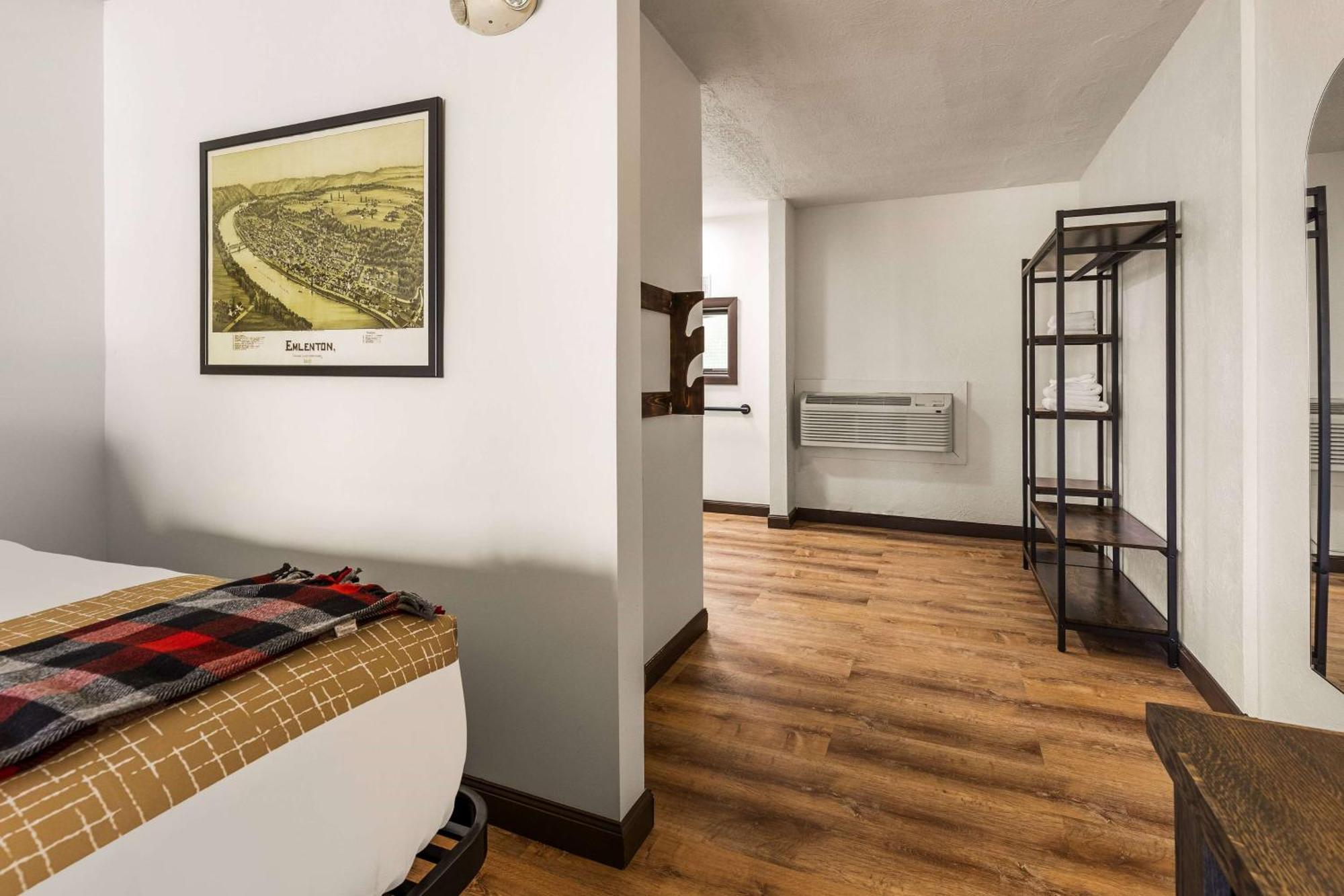 Travelodge By Wyndham Emlenton Dış mekan fotoğraf